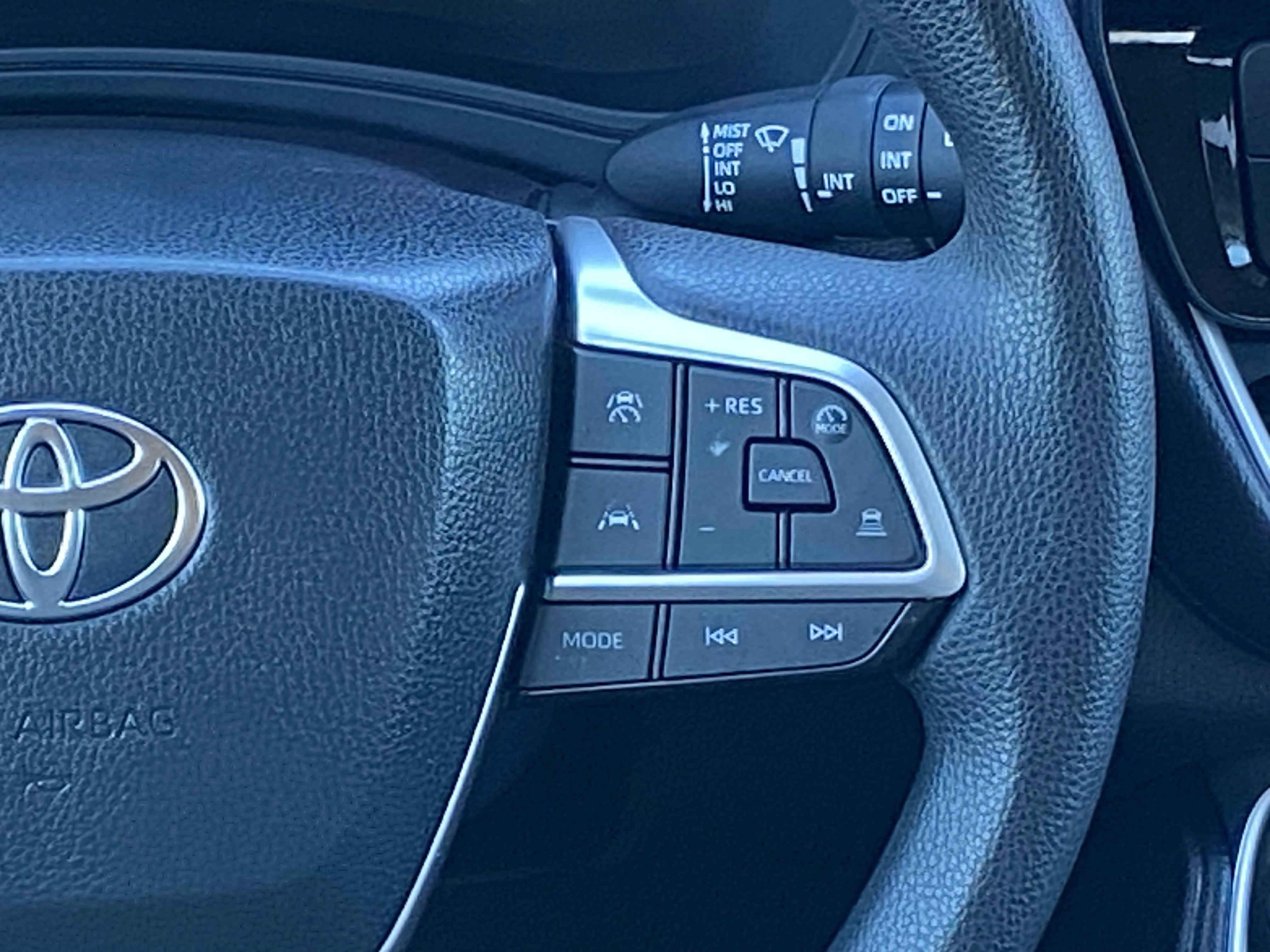 Certified 2025 Toyota Grand Highlander FWD image 19