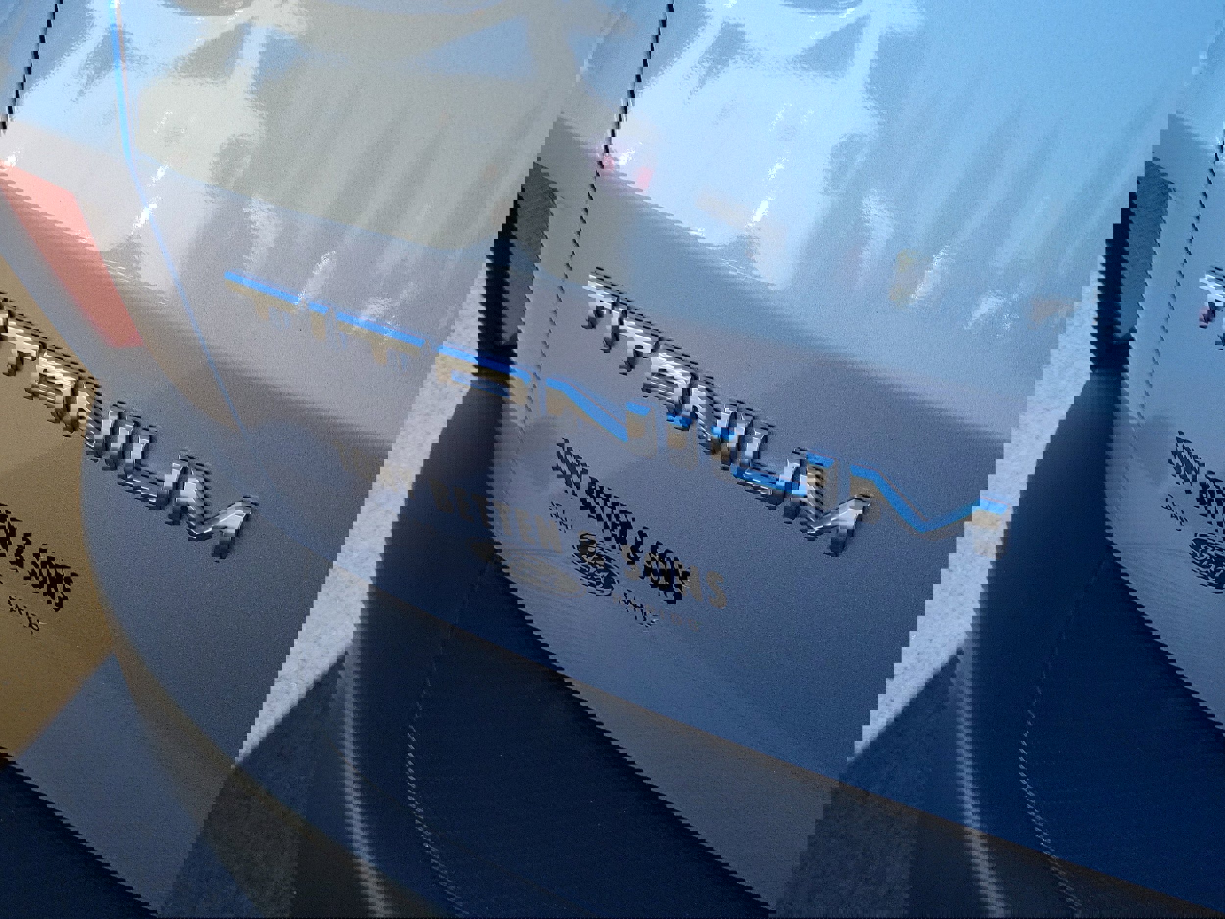 Certified 2022 Ford Escape Titanium image 6