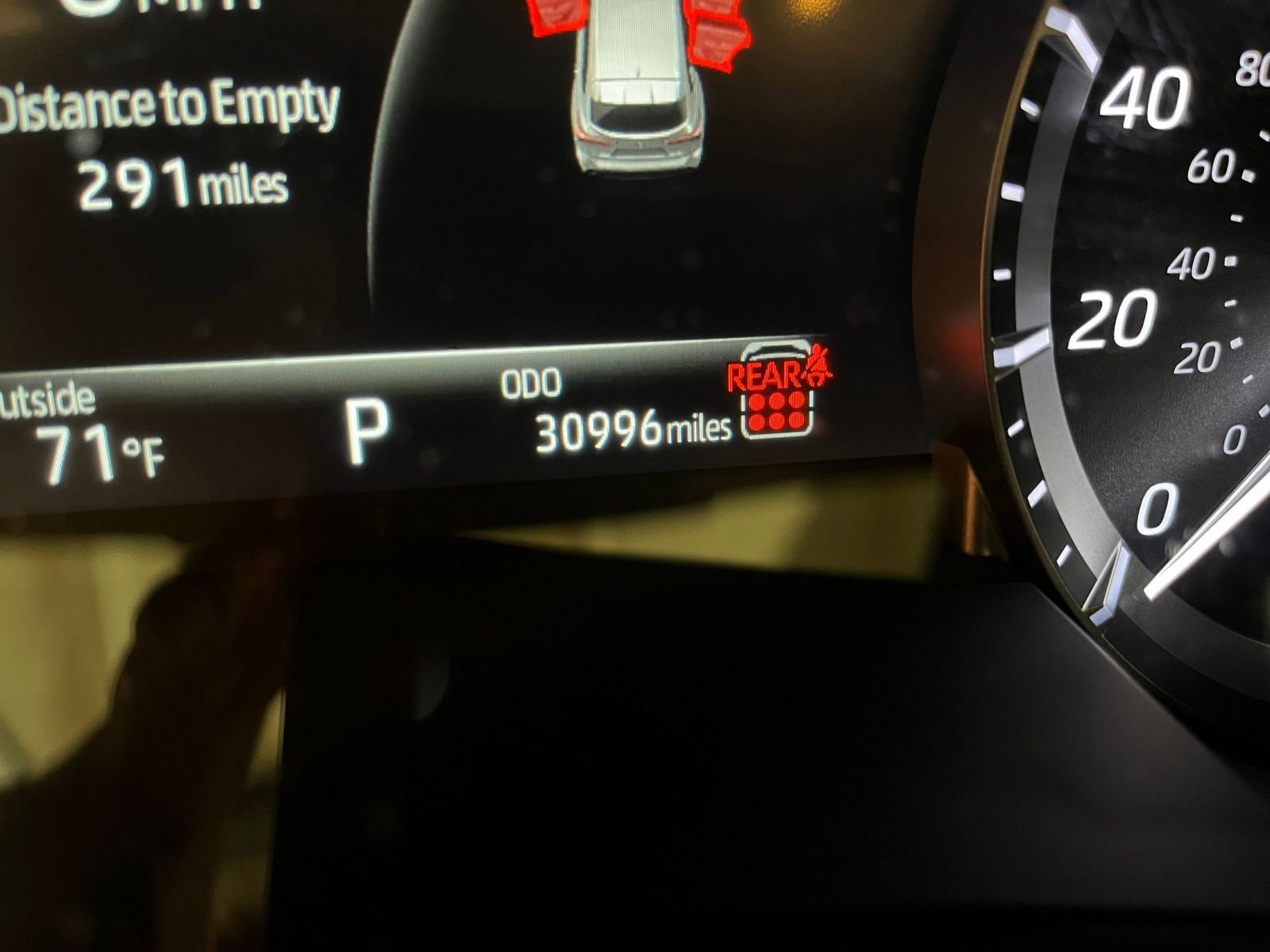 Used 2025 Toyota Highlander LE FWD image 42