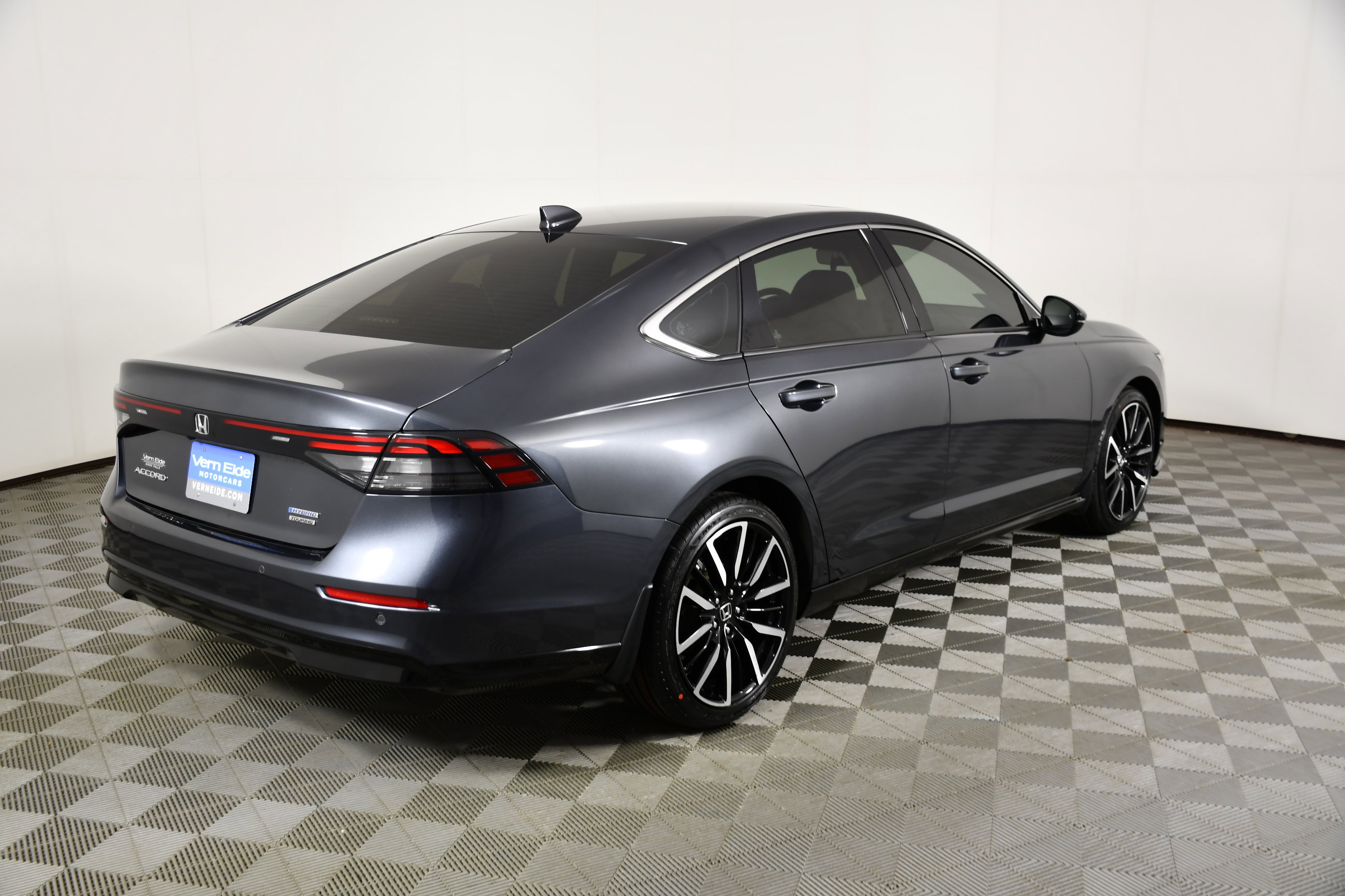 Certified 2024 Honda Accord Touring image 6