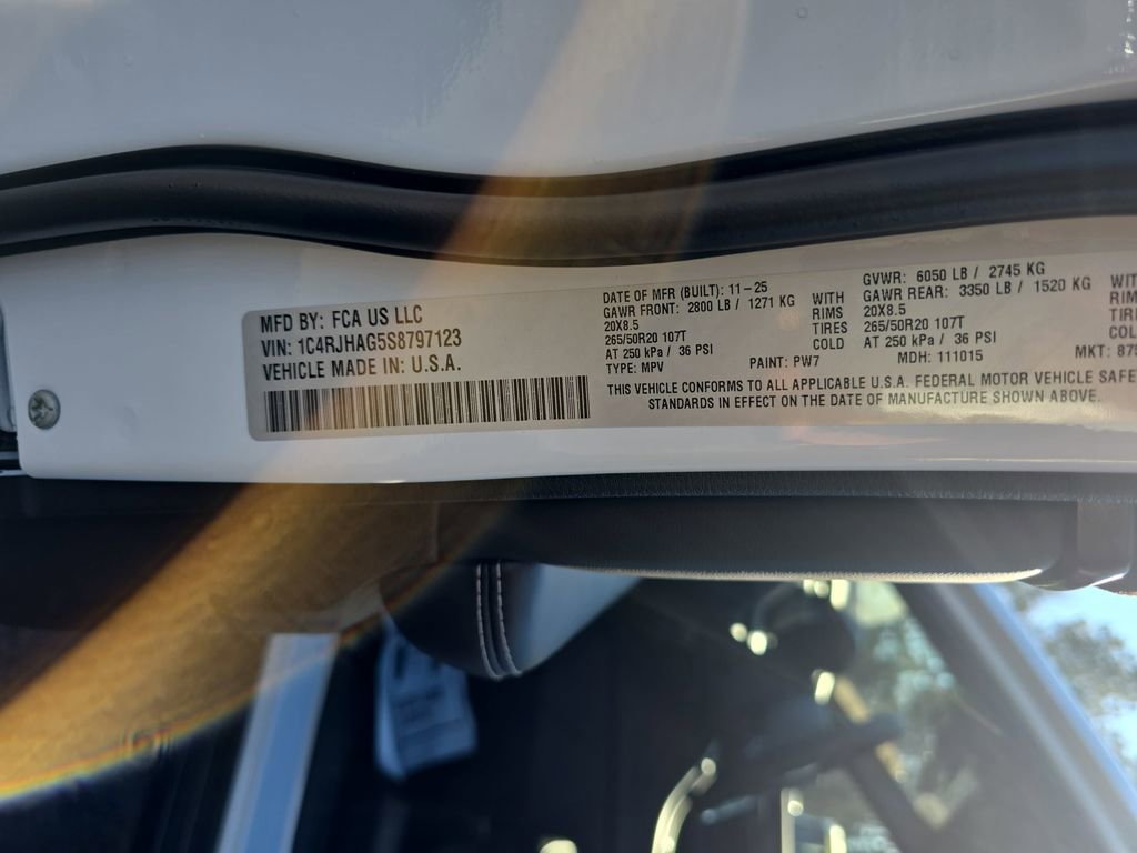 New 2025 Jeep Grand Cherokee Altitude image 36