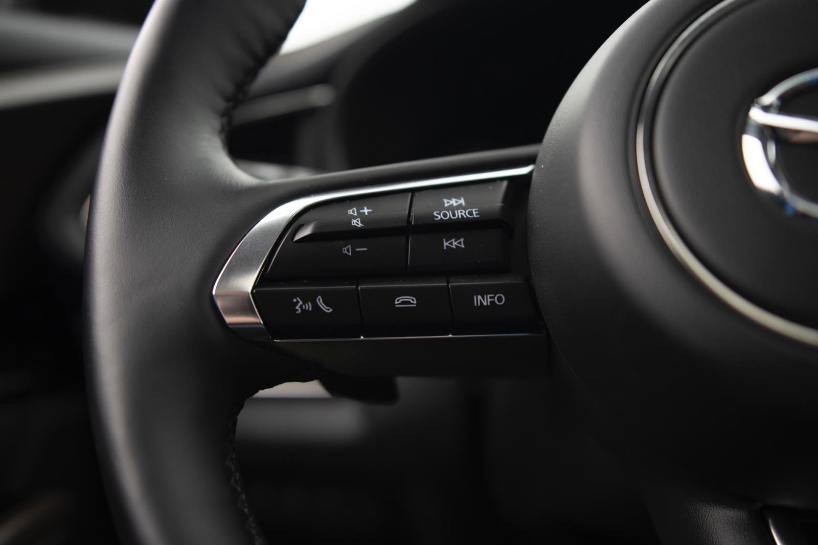 Used 2025 MAZDA CX-30 2.5 Turbo w/ Premium Plus Pkg image 6