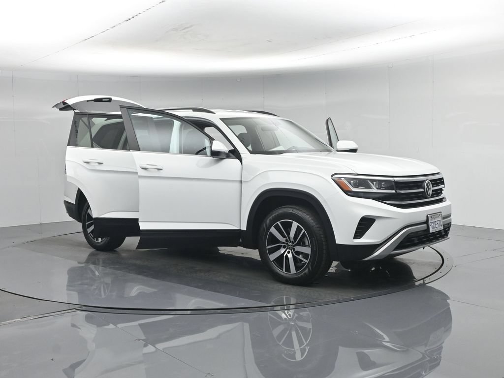 Used 2023 Volkswagen Atlas SE AWD/4WD image 38