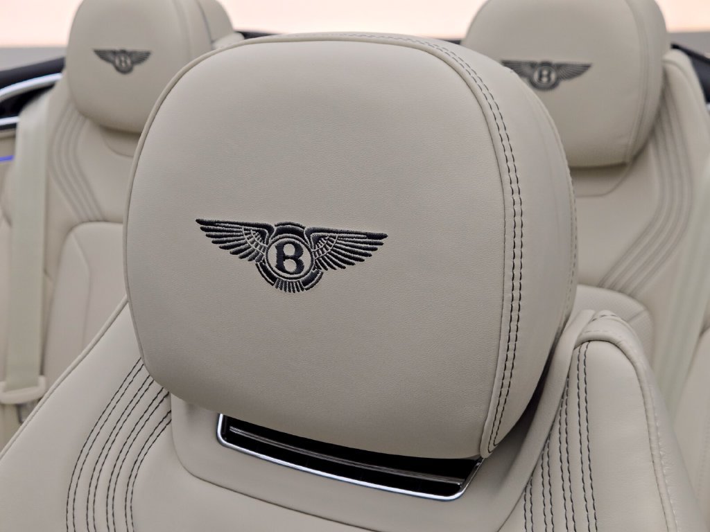 New 2027 Bentley Continental GTC AWD/4WD image 30