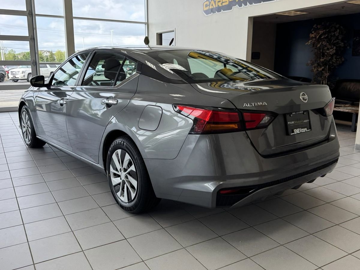 Used 2022 Nissan Altima 2.5 S FWD image 4