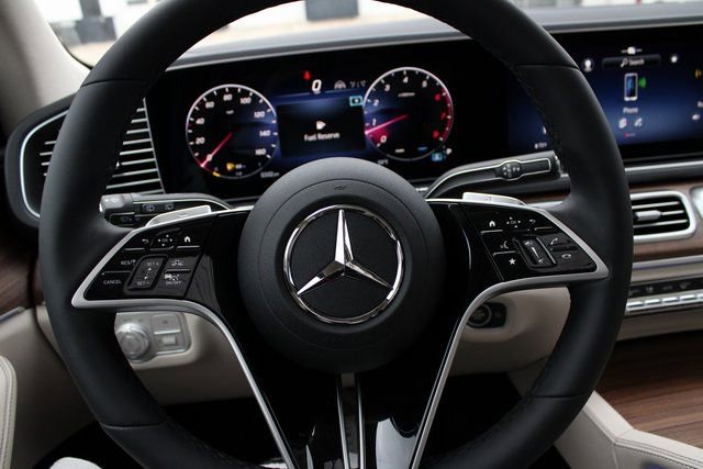 New 2025 Mercedes-Benz GLE 450 4MATIC image 25