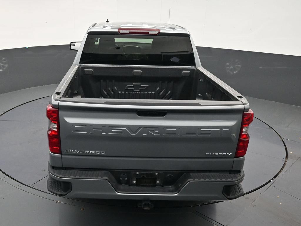 Used 2026 Chevrolet Silverado 1500 Custom RWD image 14