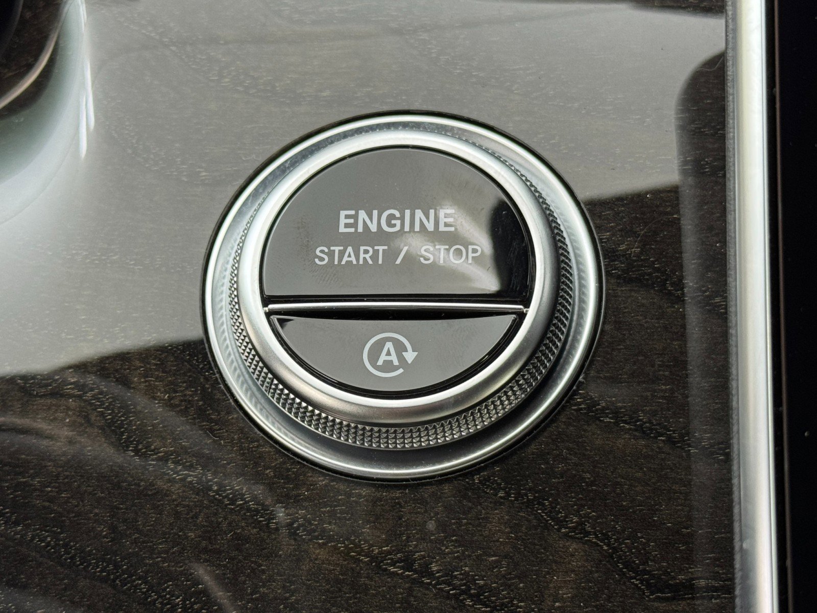 Used 2022 Mercedes-Benz C 300 Sedan w/ Exclusive Trim Package image 25