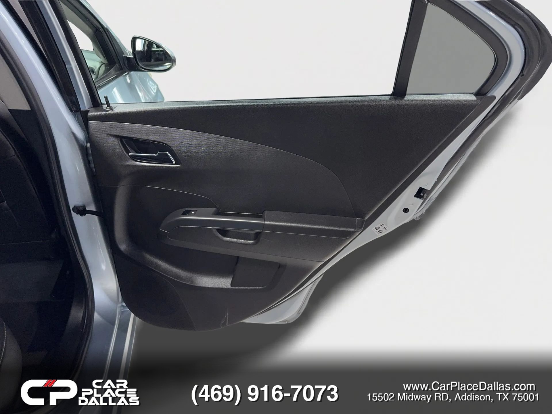 Used 2017 Chevrolet Sonic Premier FWD image 29