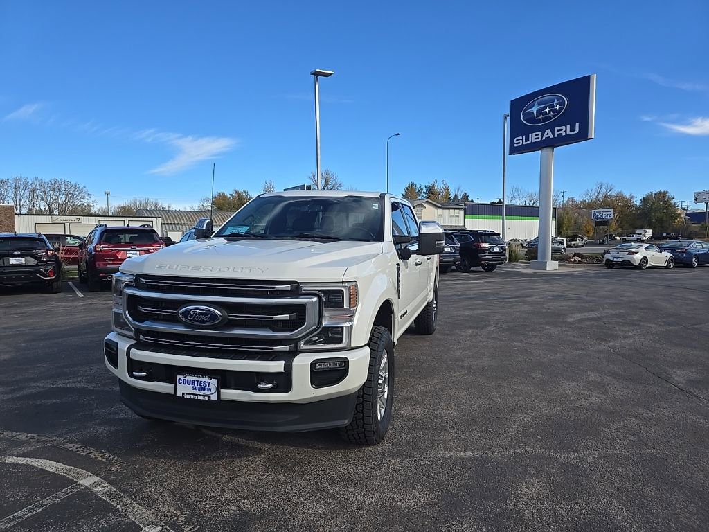 Used 2022 Ford F350 Platinum w/ FX4 Off-Road Package image 3