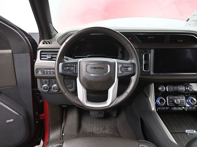 Certified 2024 GMC Yukon Denali image 28