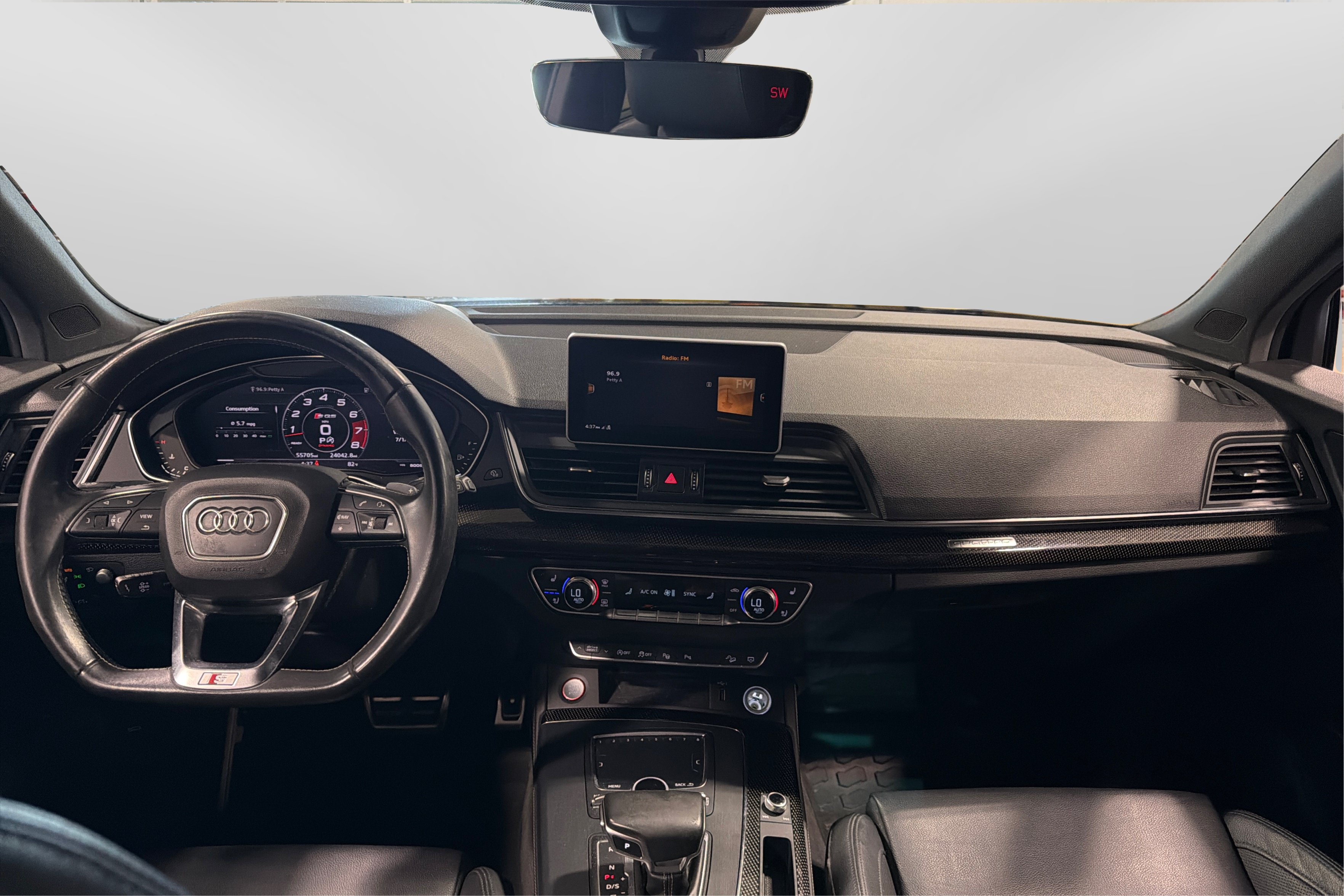 Used 2019 Audi SQ5 Prestige w/ Prestige Package AWD/4WD image 24