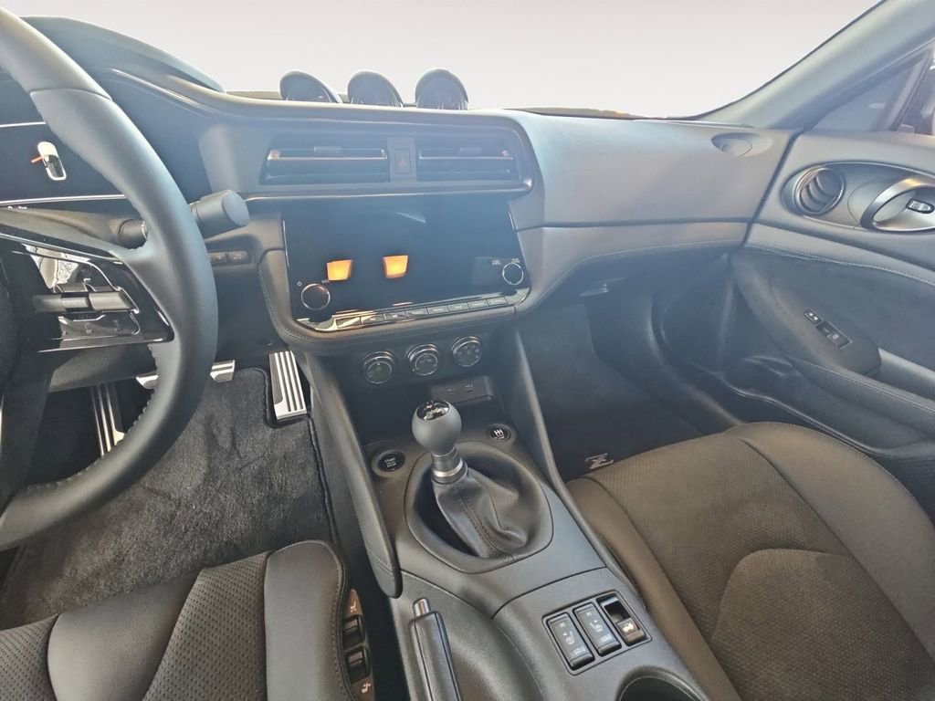 New 2025 Nissan Z Performance w/ Floor Mat Package image 12