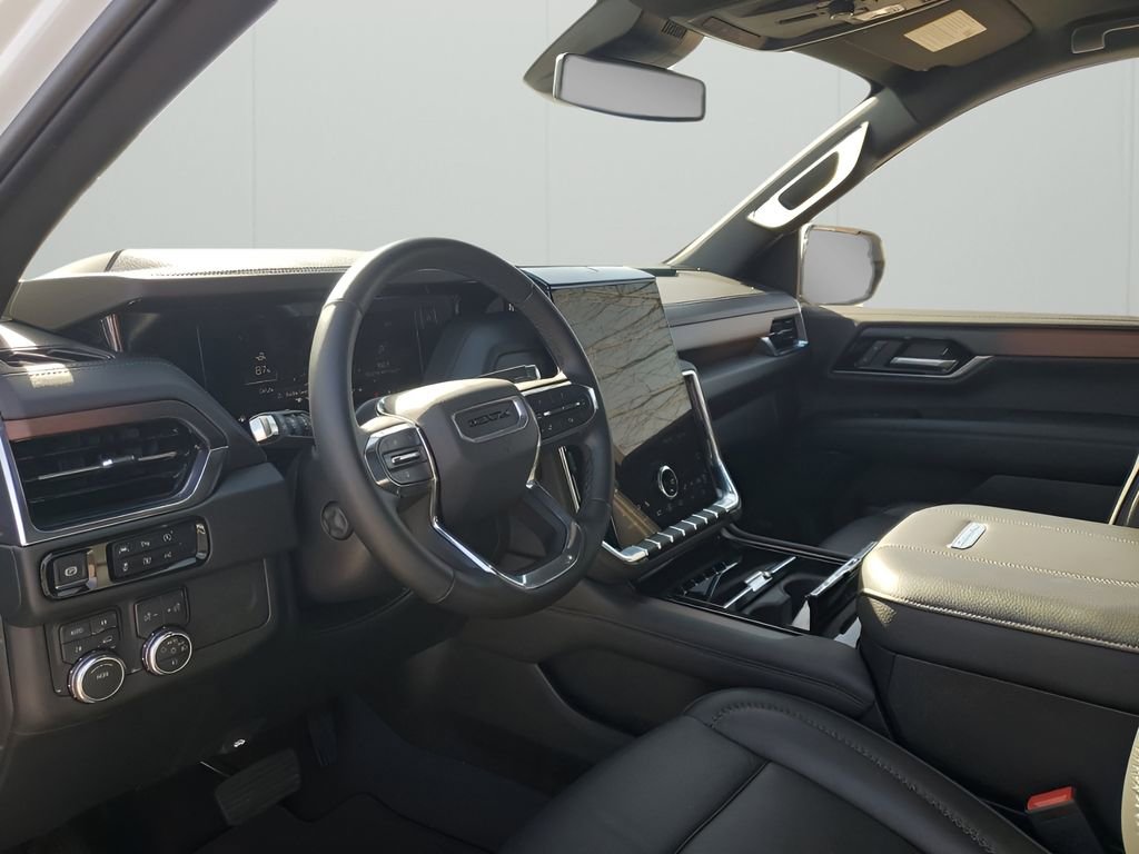 Certified 2025 GMC Yukon Denali image 29