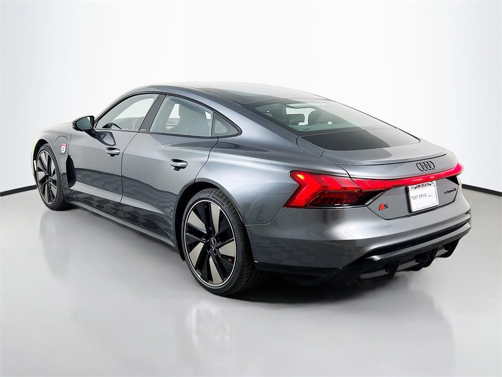 New 2026 Audi S e-tron GT Prestige image 5