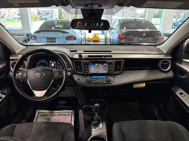 Used 2018 Toyota RAV4 XLE w/ Plus Extra Value Package AWD/4WD image 9