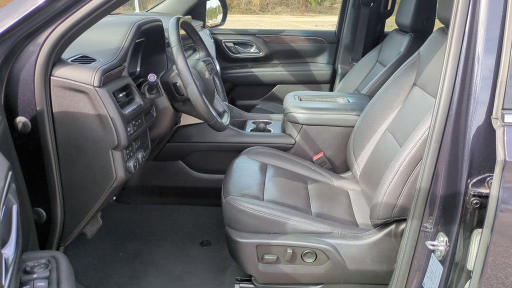 Used 2023 Chevrolet Tahoe LT AWD/4WD image 11