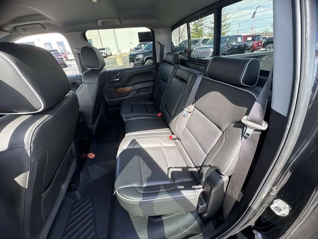 Used 2018 Chevrolet Silverado 1500 High Country image 11