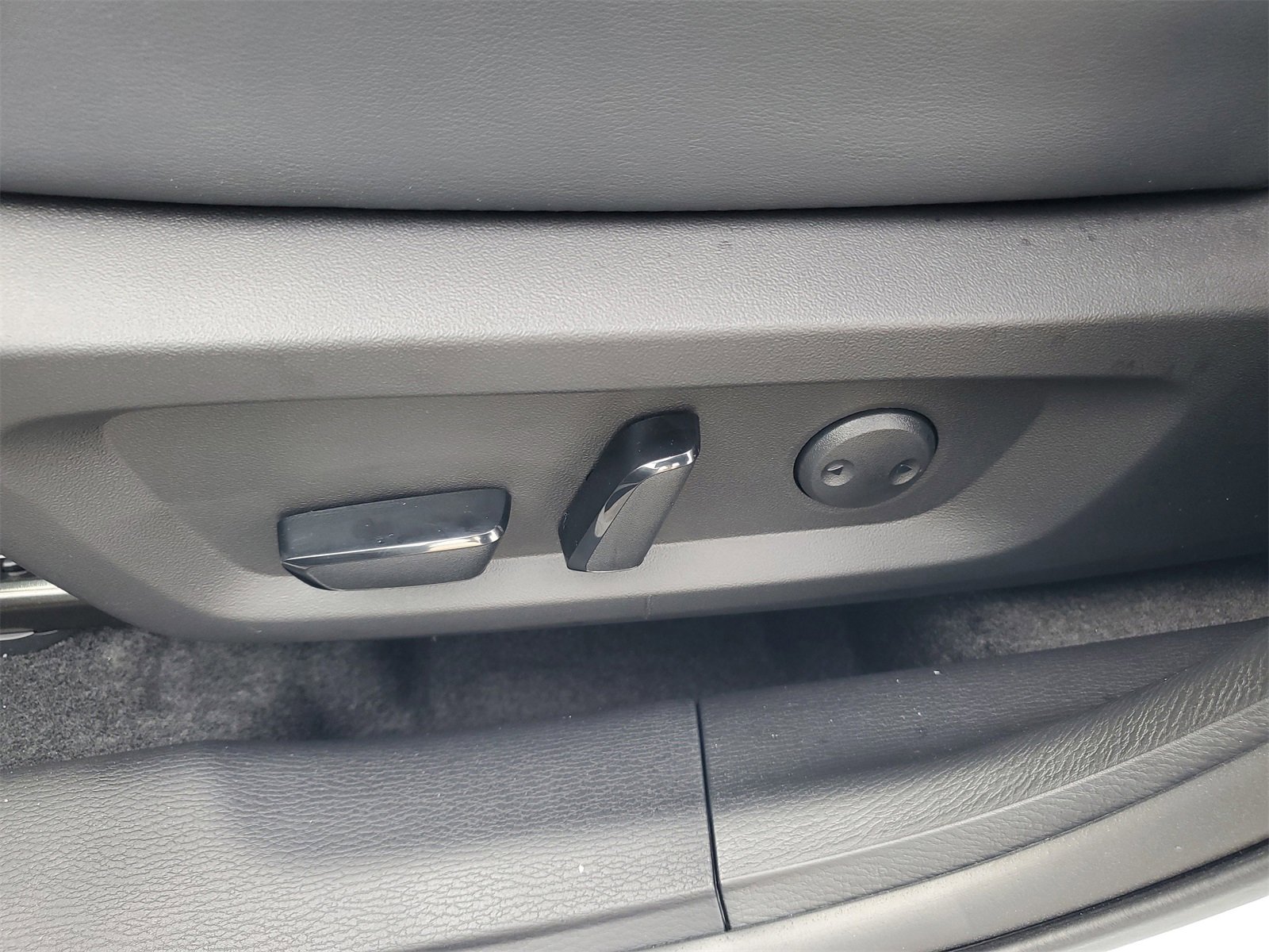 New 2026 Mitsubishi Outlander Trail Edition image 7