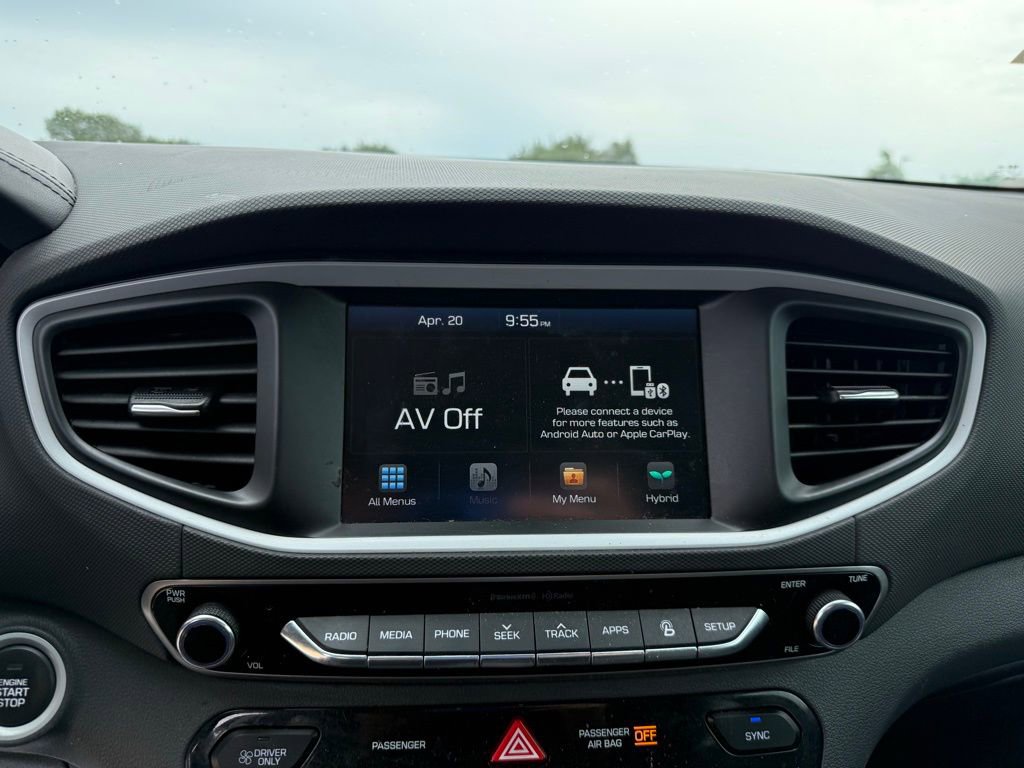 Used 2019 Hyundai Ioniq Limited image 18