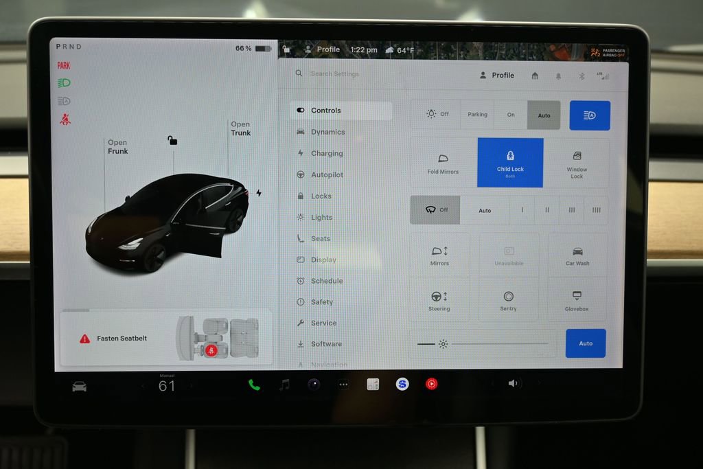 Used 2018 Tesla Model 3 Long Range image 23