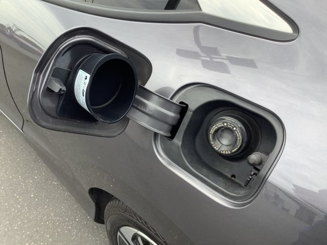 Used 2018 Honda Civic EX-L image 23