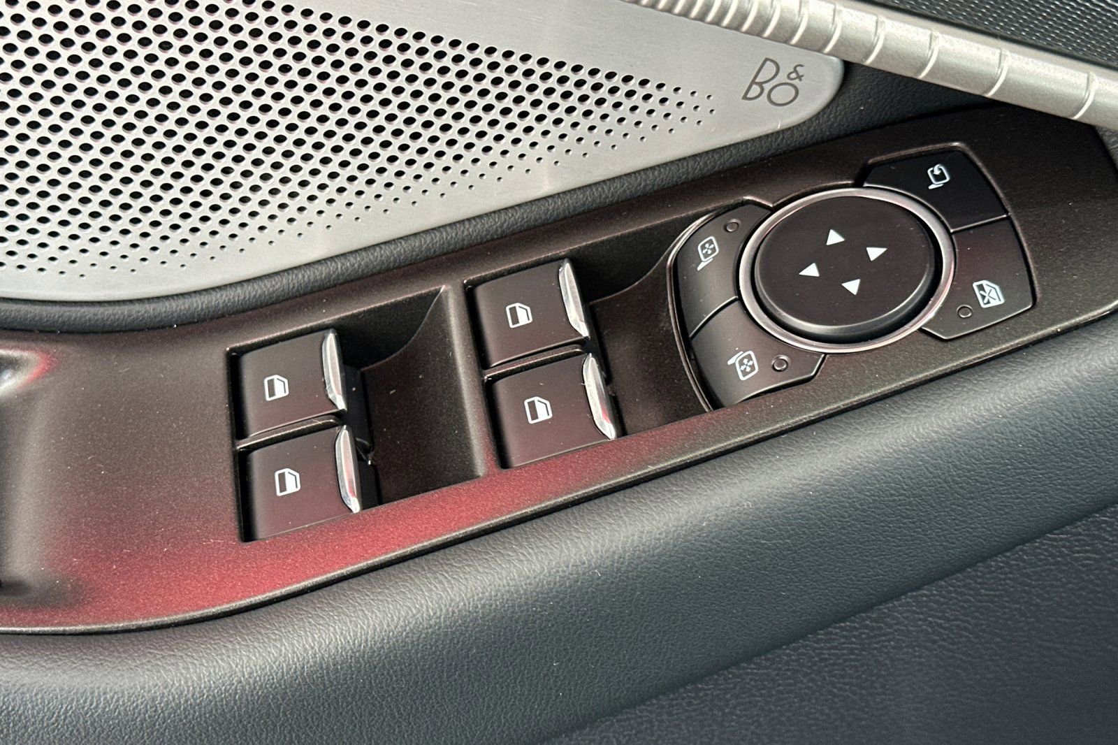 New 2026 Ford Explorer ST w/ Sun And Sound Package image 12