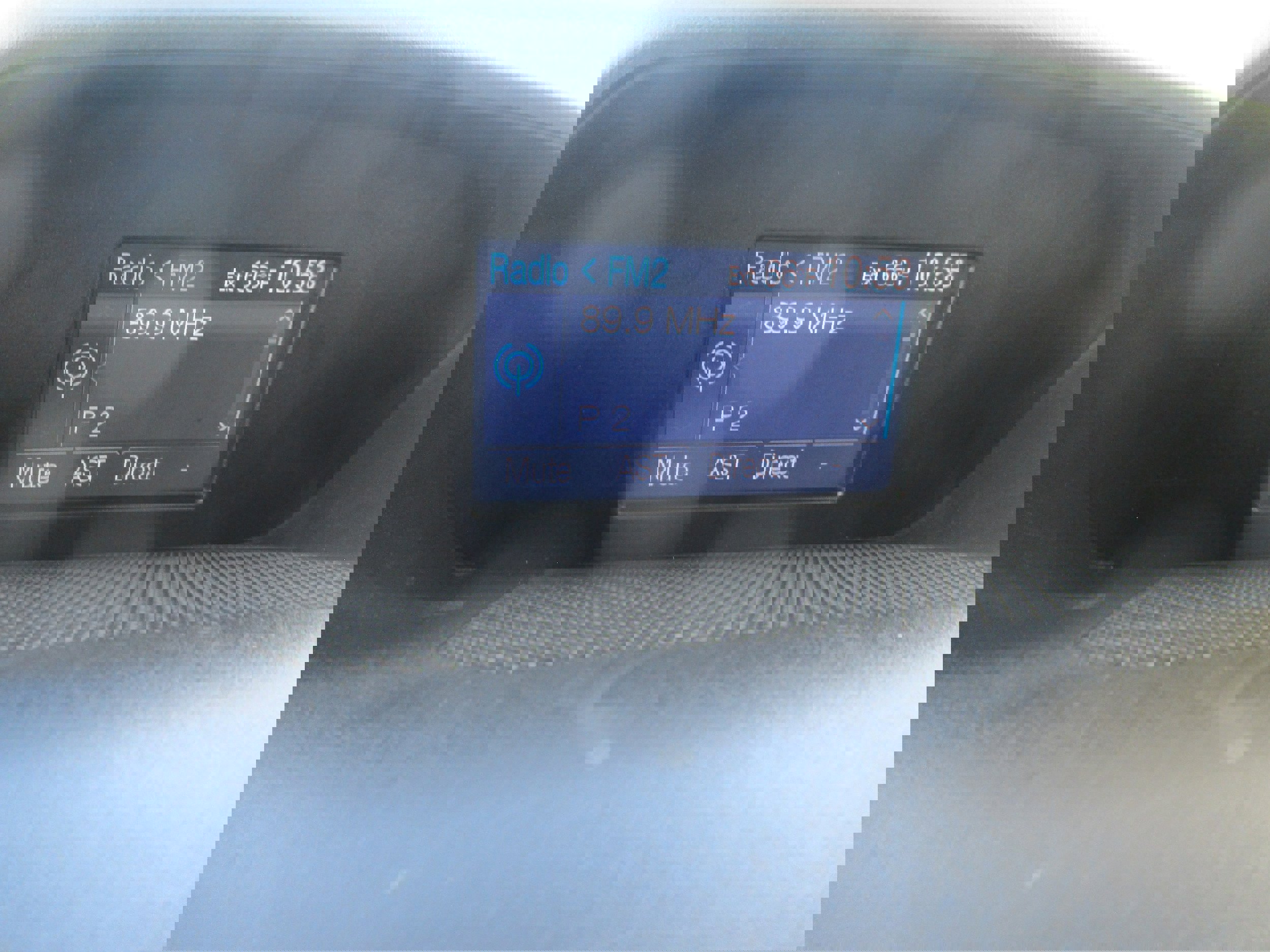 Used 2016 Ford Transit 250 148 Medium Roof w/ Interior Upgrade Package image 16