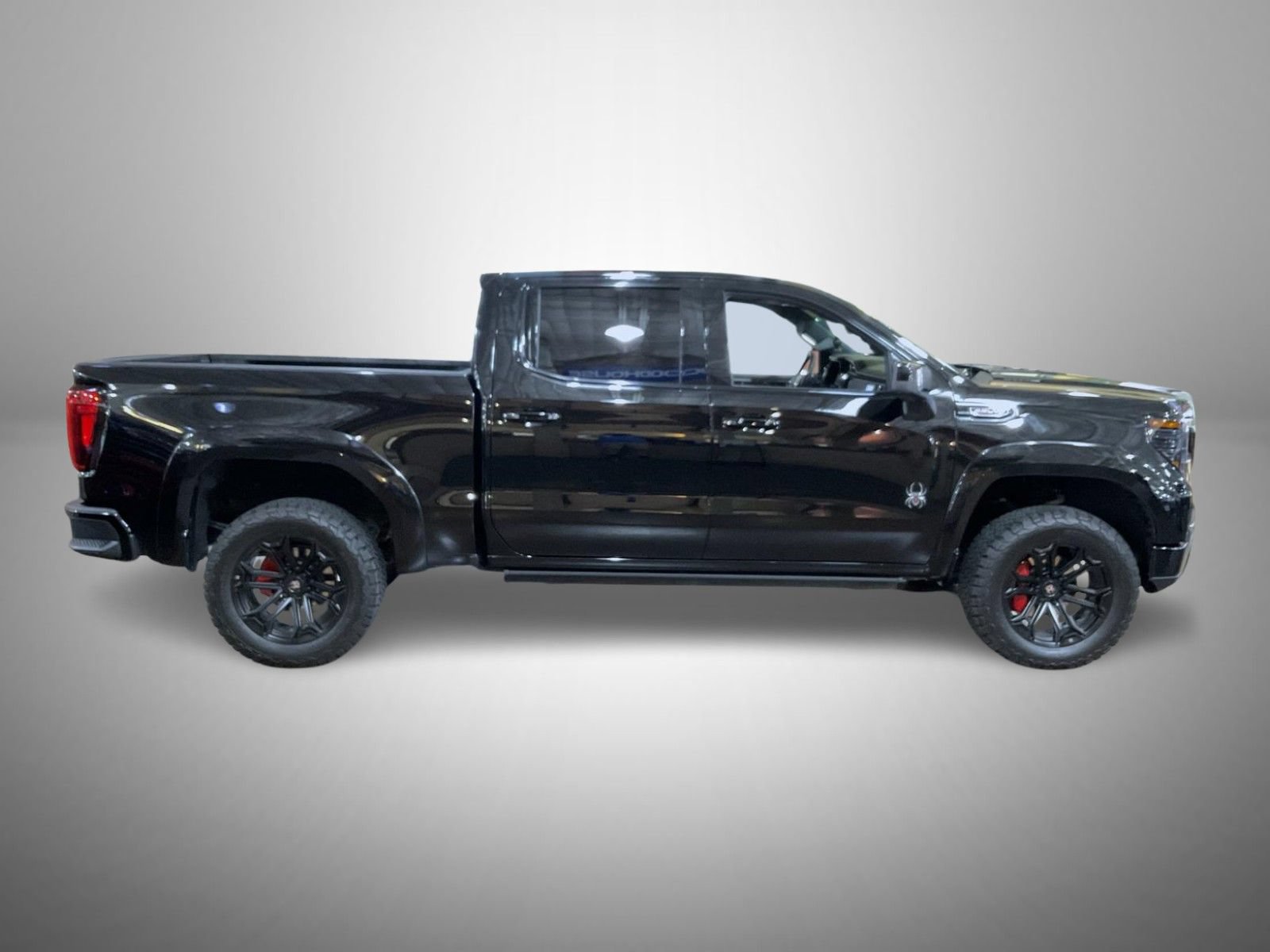 Used 2026 GMC Sierra 1500 AT4 w/ AT4 Premium Package AWD/4WD image 4