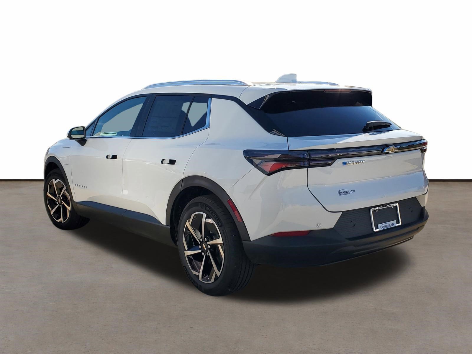 New 2026 Chevrolet Equinox EV LT image 3