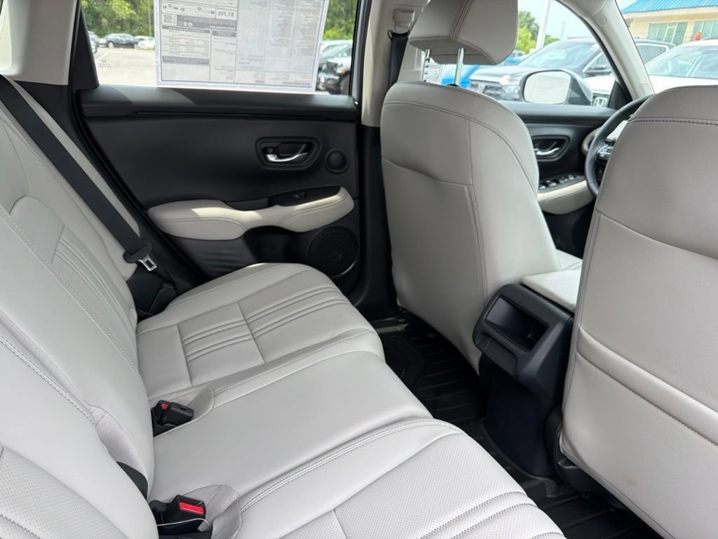 New 2027 Honda HR-V EX-L image 12