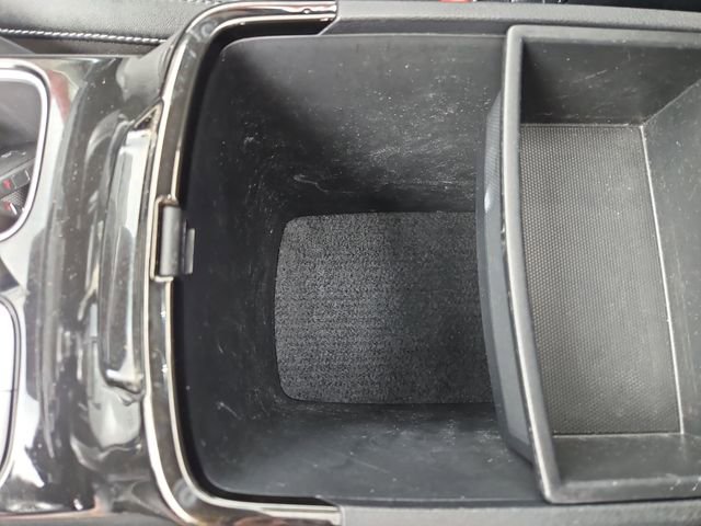 Used 2022 Kia Telluride S AWD/4WD image 32