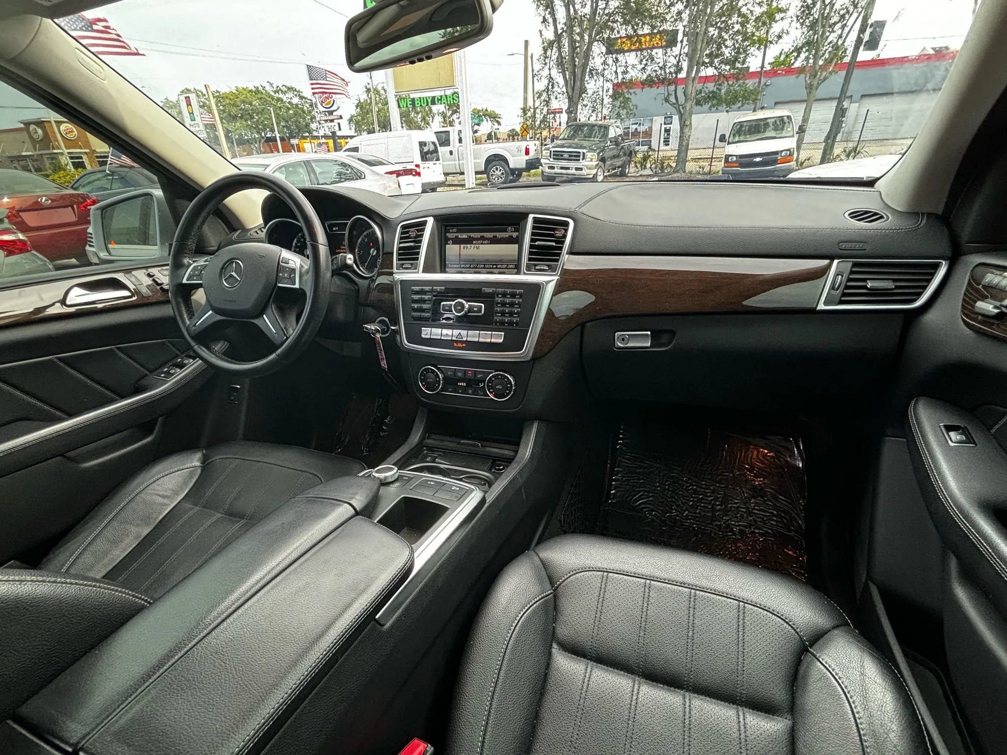 Used 2015 Mercedes-Benz GL 320 BlueTEC 4MATIC image 11