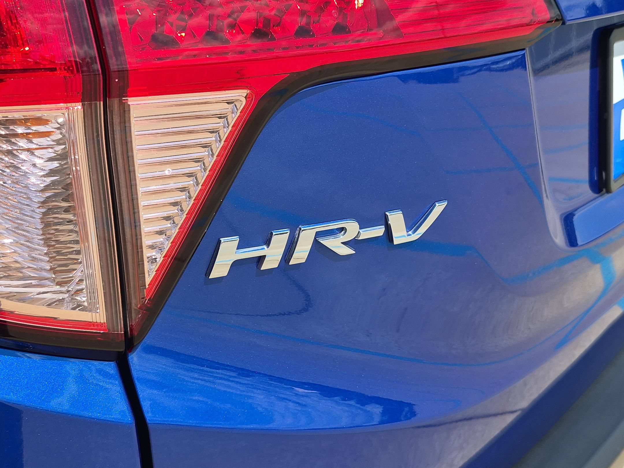 Certified 2018 Honda HR-V EX-L image 30