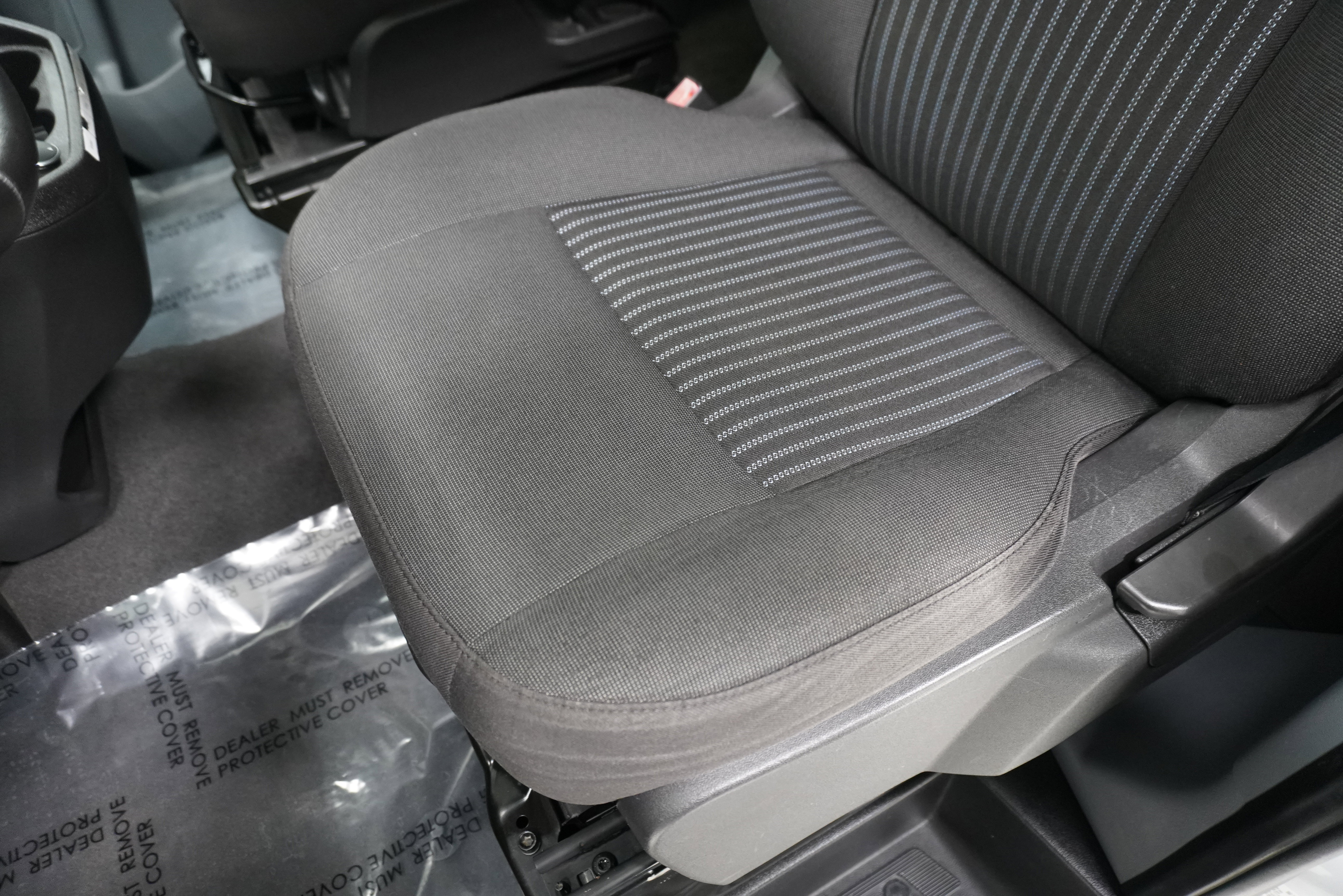 Used 2017 Ford Transit 350 XL RWD image 9