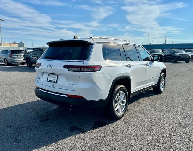 New 2025 Jeep Grand Cherokee L Laredo image 6