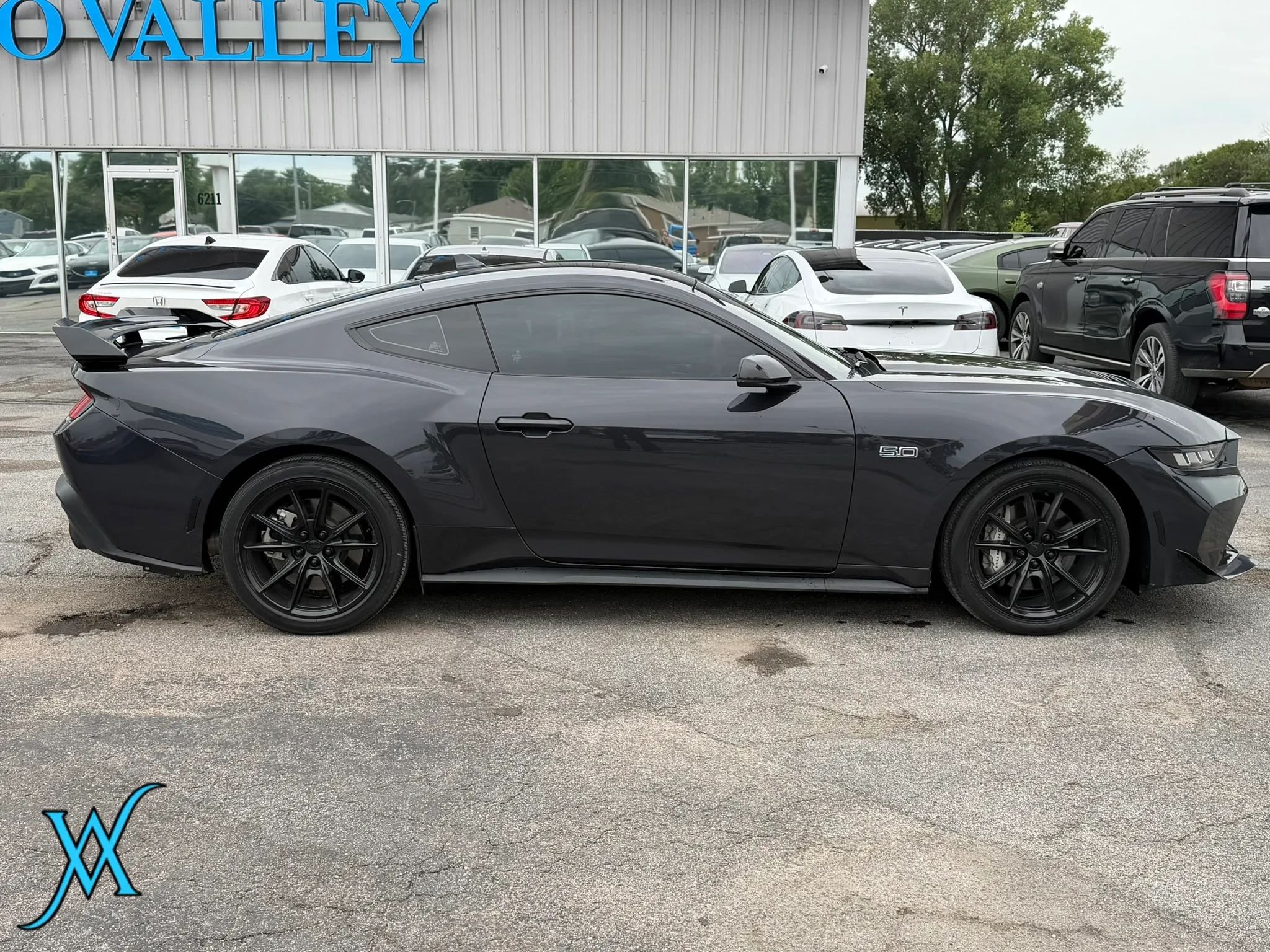 Used 2024 Ford Mustang GT Premium RWD image 8