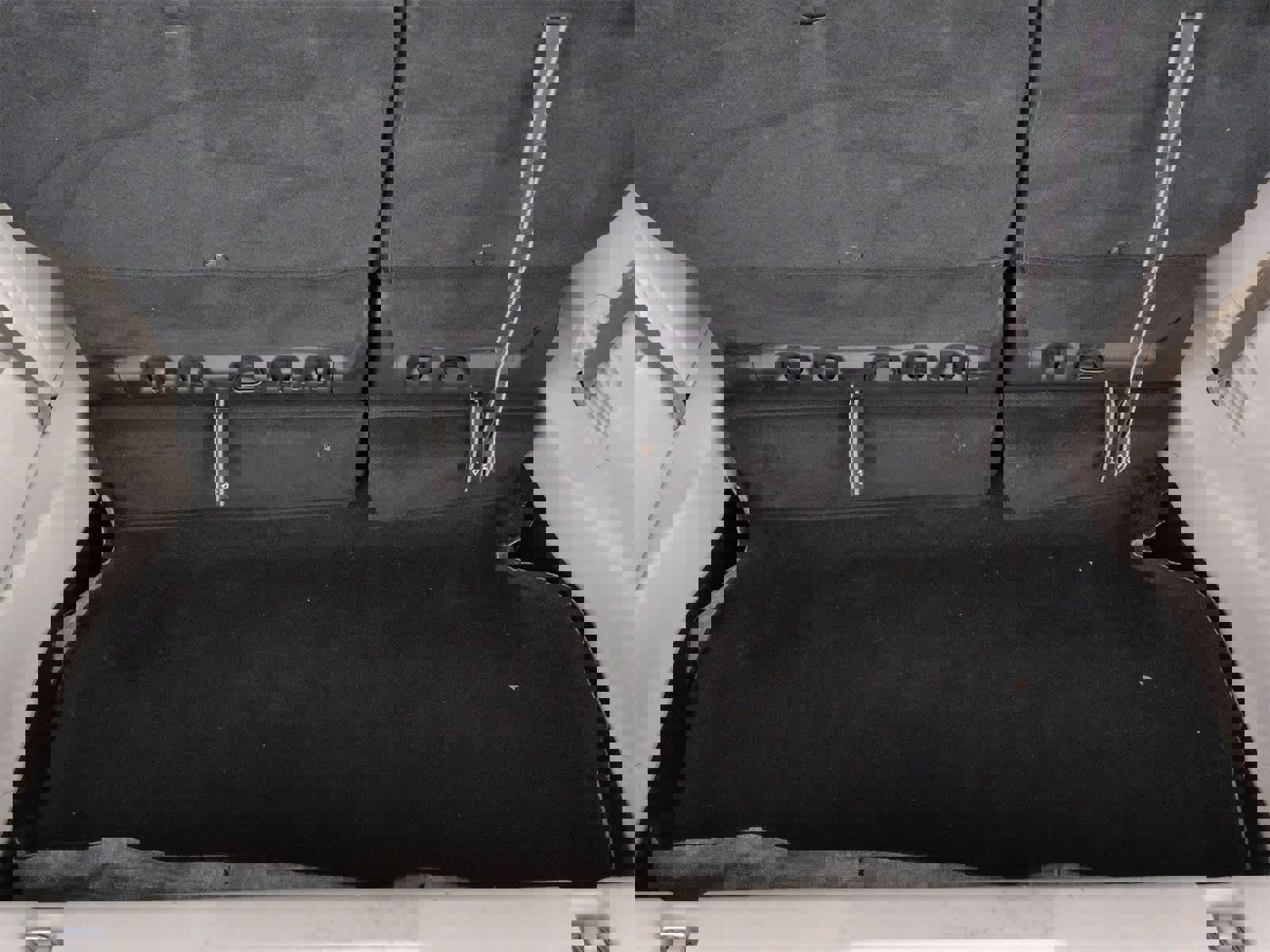 Used 2024 Chrysler Pacifica Limited image 36