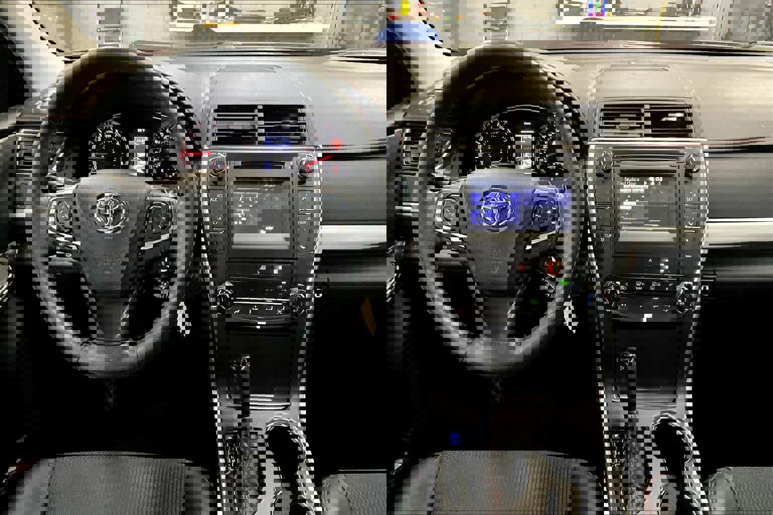 Used 2017 Toyota Camry SE w/ Protection Package (Q2) image 15