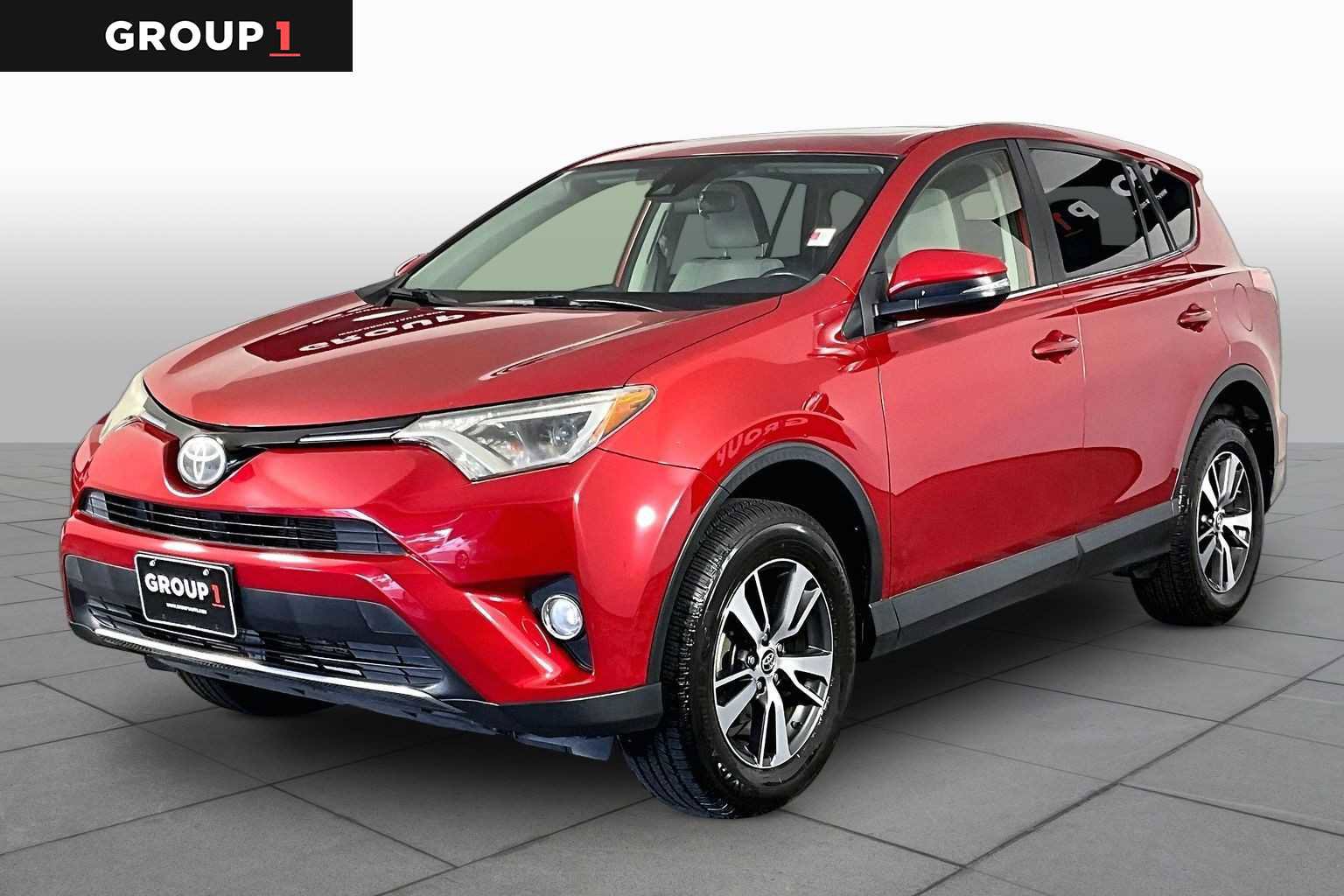 Used 2017 Toyota RAV4 XLE w/ Carpet Mat Package