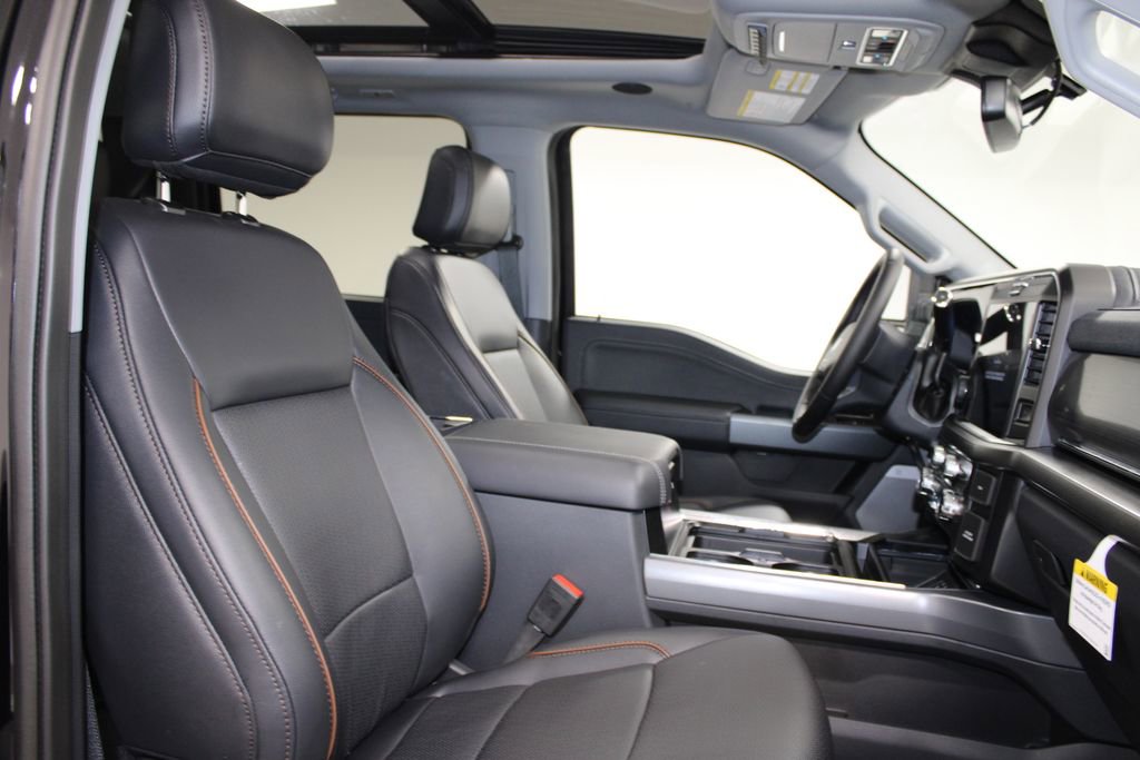 New 2025 Ford F250 Lariat w/ Lariat Ultimate Package image 31