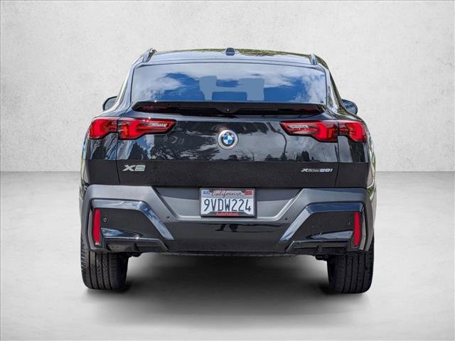 Used 2025 BMW X2 xDrive28i image 7