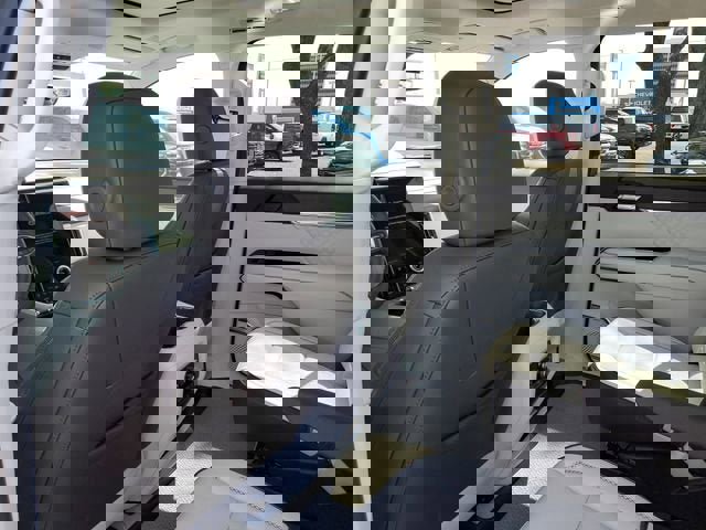 New 2026 GMC Acadia Denali w/ Super Cruise Package image 10