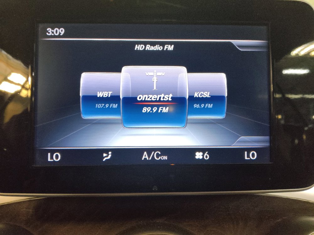 Used 2018 Mercedes-Benz C 300 Cabriolet image 25
