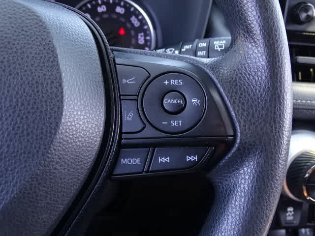Certified 2019 Toyota RAV4 XLE w/ Convenience Package AWD/4WD image 35