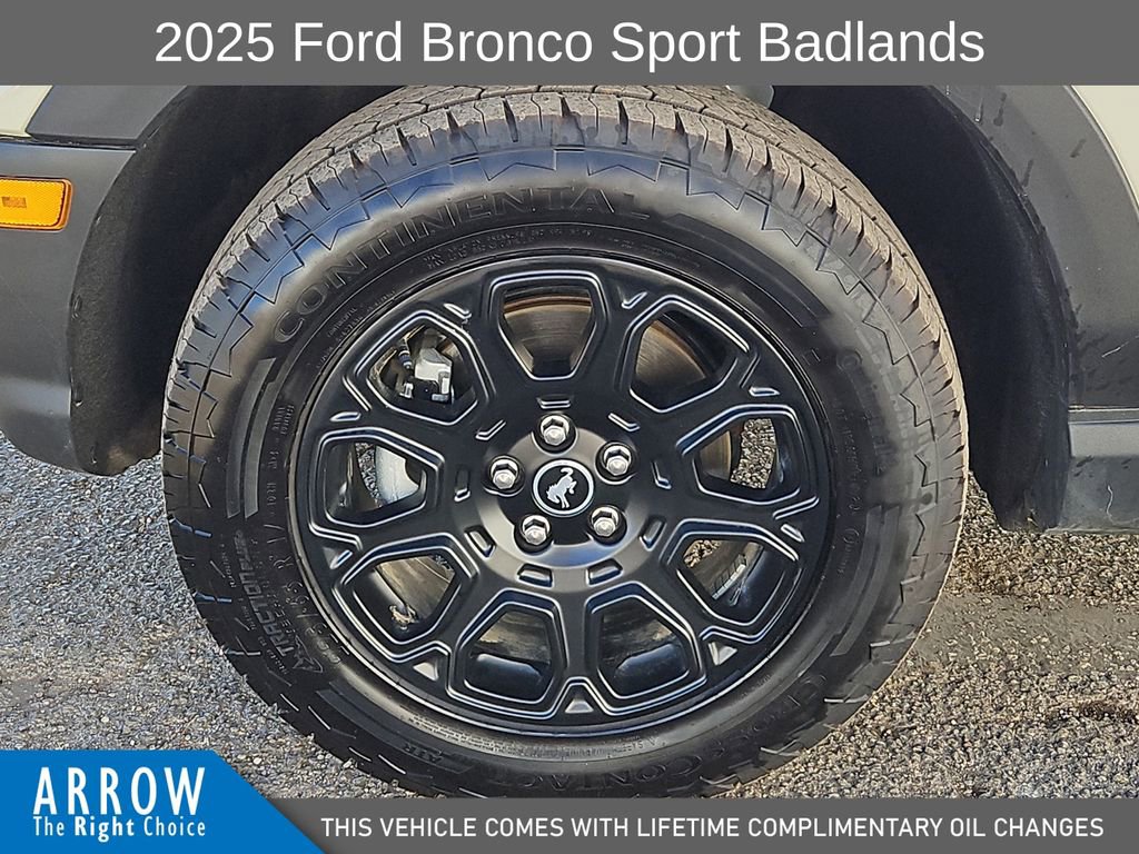 Used 2025 Ford Bronco Sport Badlands image 17