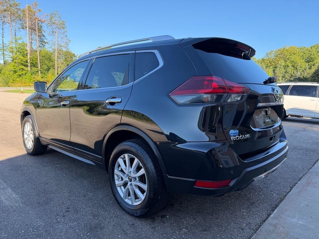 Used 2019 Nissan Rogue SV AWD/4WD image 6