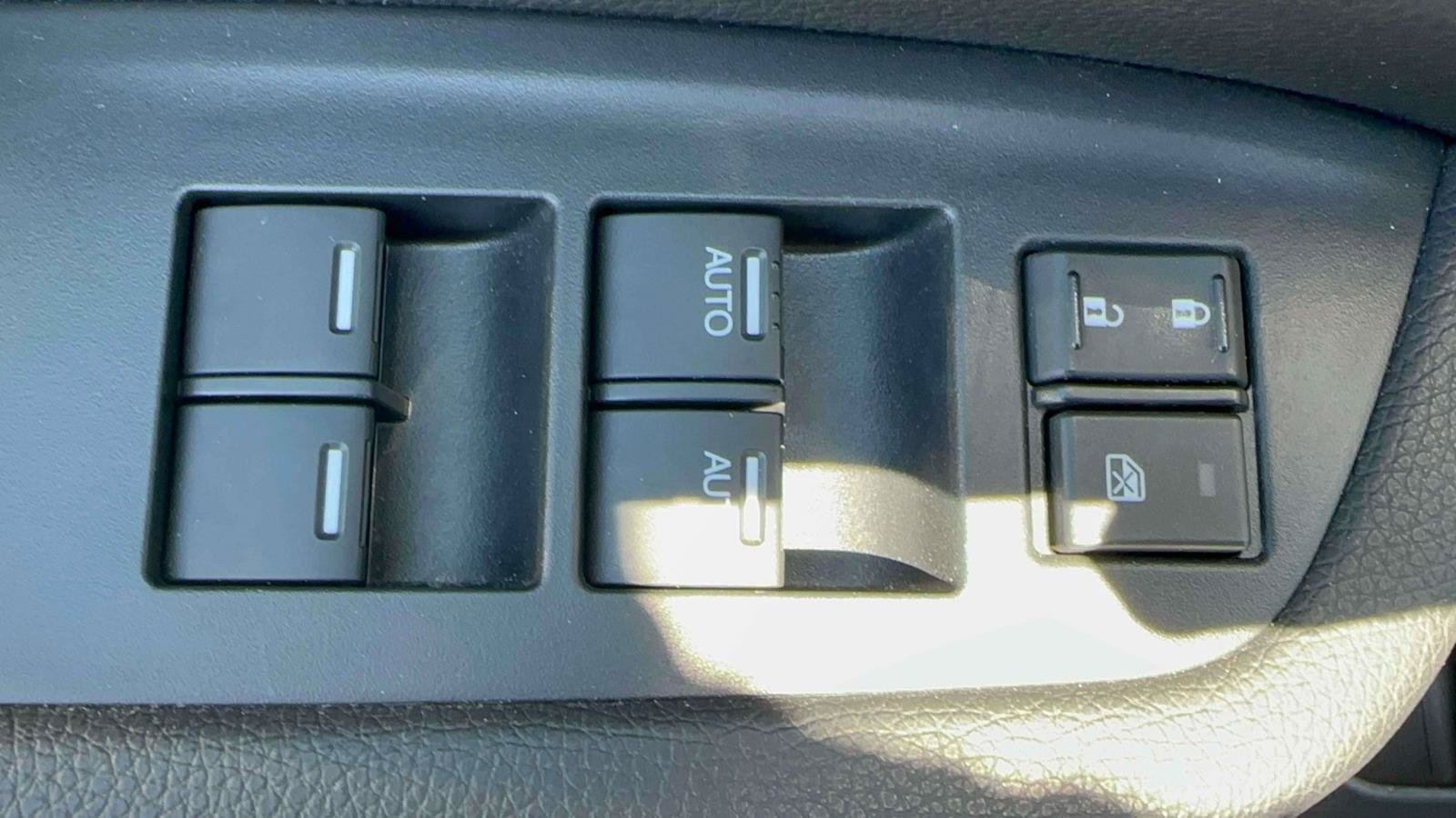 Used 2023 Honda Passport Elite image 14