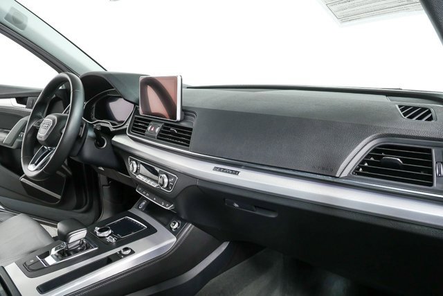 Used 2018 Audi Q5 Prestige image 24