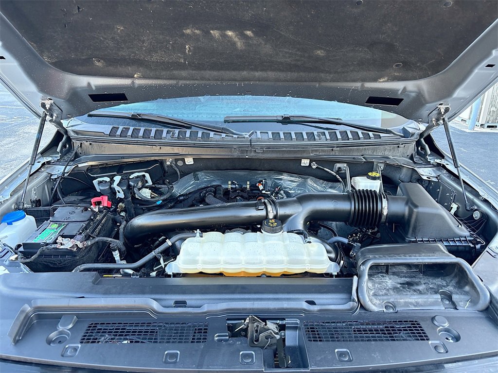 Used 2024 Ford Expedition Max Limited image 32